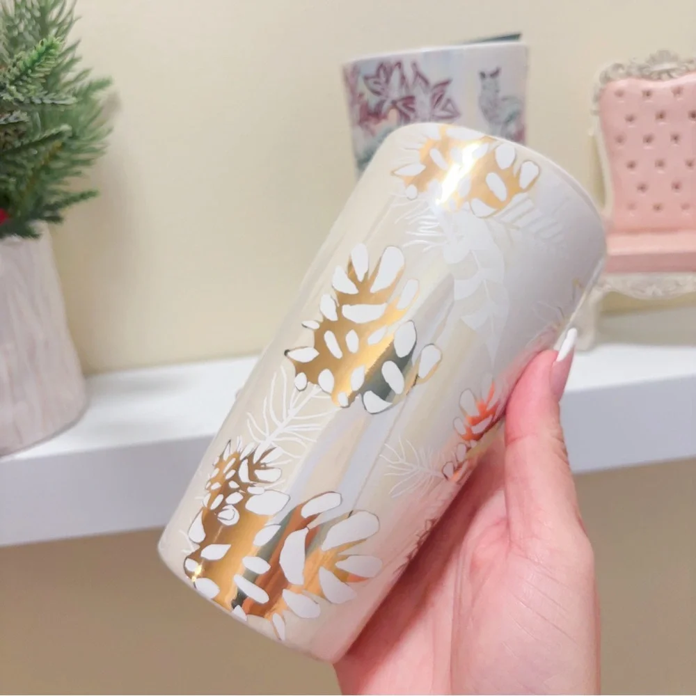 STARBUCKS Holiday 2020& 2021 NWT Ceramic Gold Pine Cone Tumbler Travel Mug 12oz